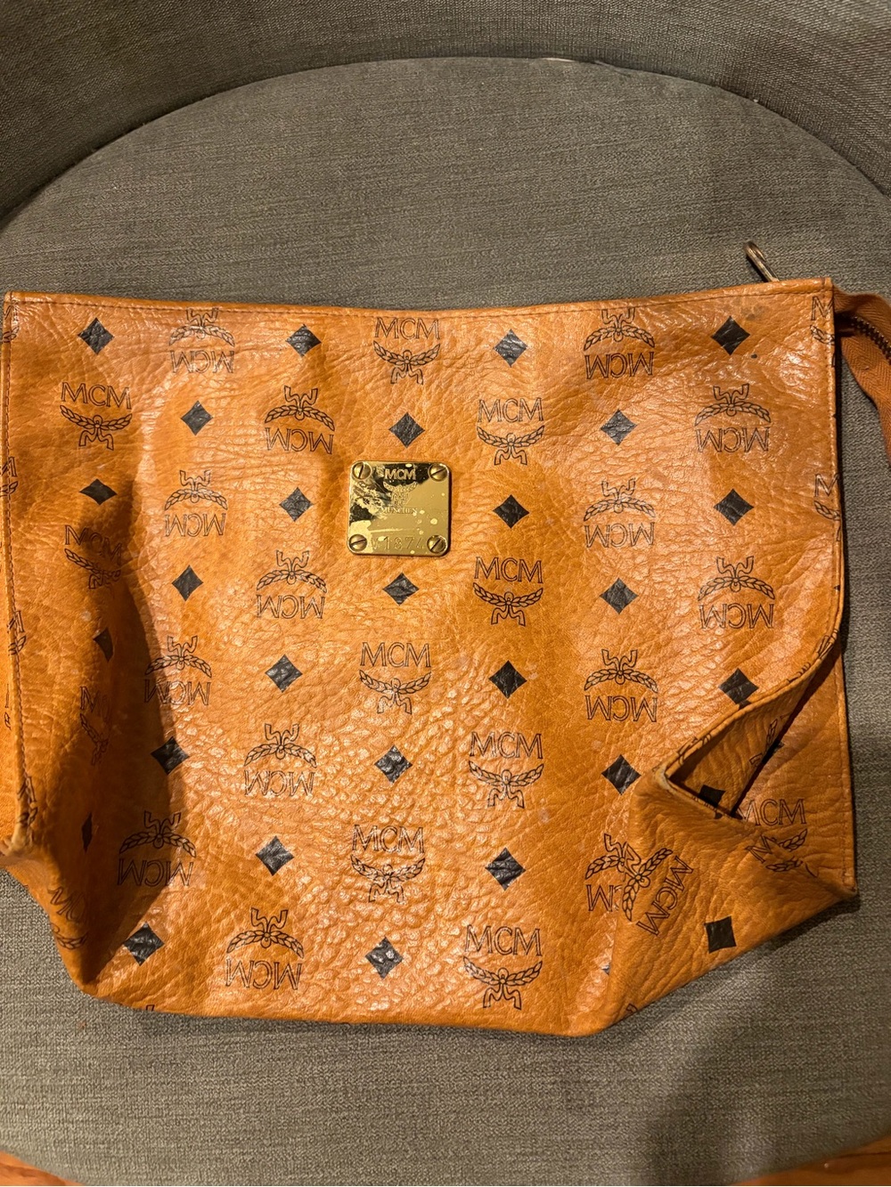 MCM Cognac Visetos Logo pouch with Gold Plaque unisex